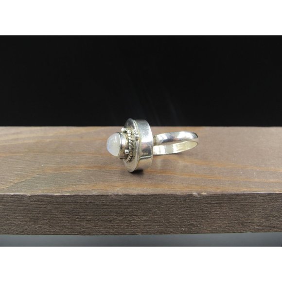 Size 7.25 Sterling Silver Unique Moonstone Poison Band Ring - Picture 3 of 10